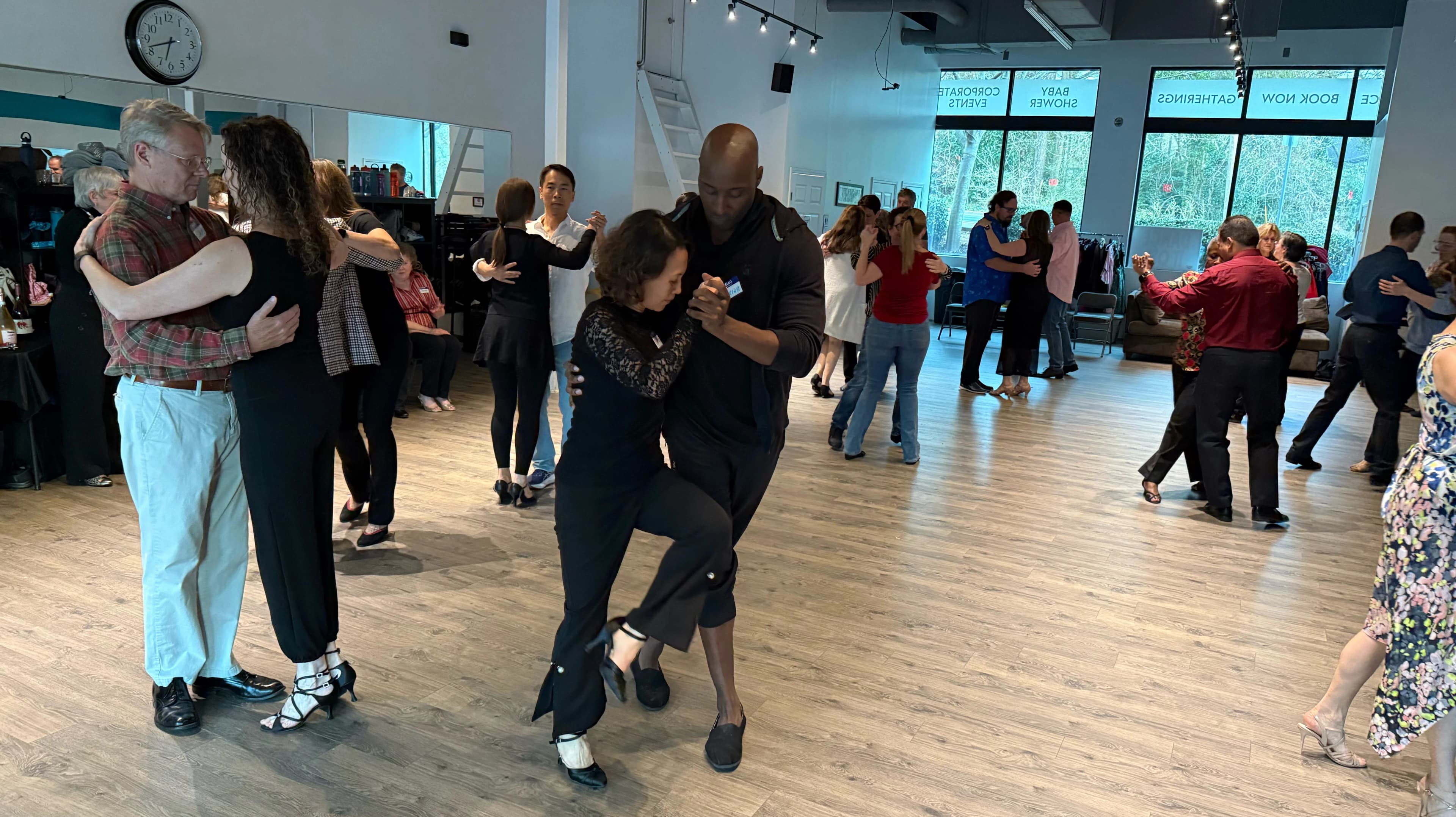 Argentine Tango, Intermediate Class
