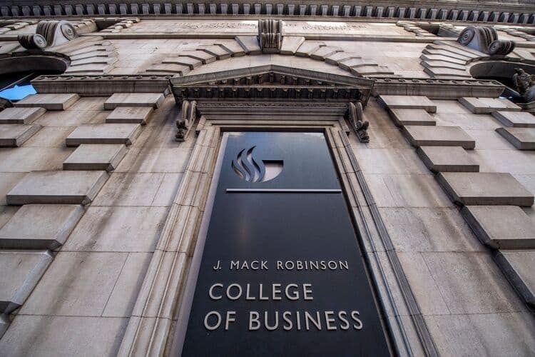 Finance Research Workshop: "When She Fails: Women Entrepreneurs and Gender Gaps in Business Bankruptcy"